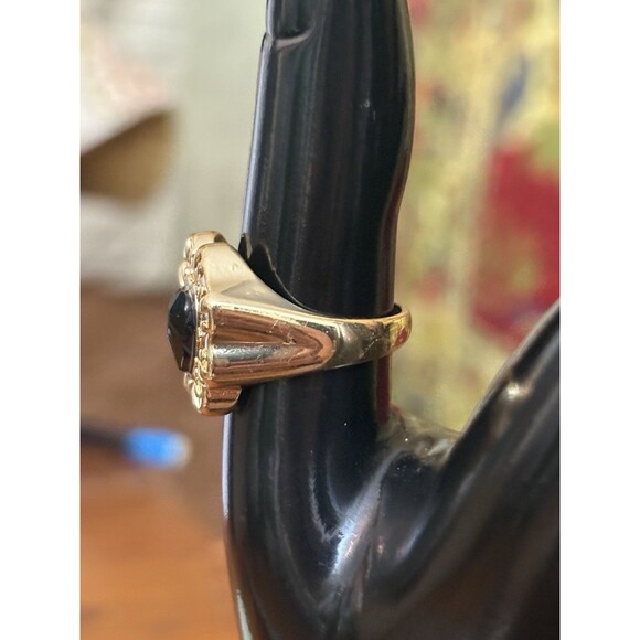 Vintage Gold Tone Black Onyx Heart Shape Size 7 Ring Statement Valentine - Picture 10 of 10